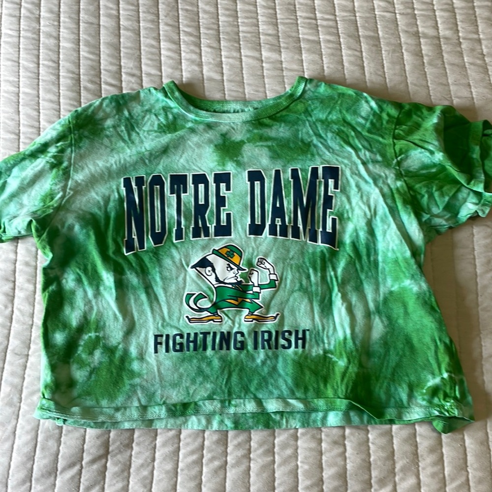 Notre Dame crop top